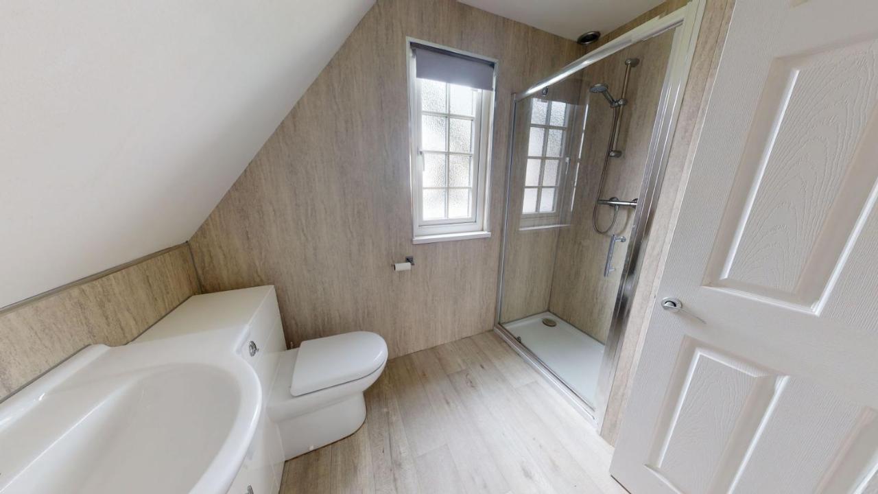 25 Tudor Court, Tolroy Manor ヘイル エクステリア 写真